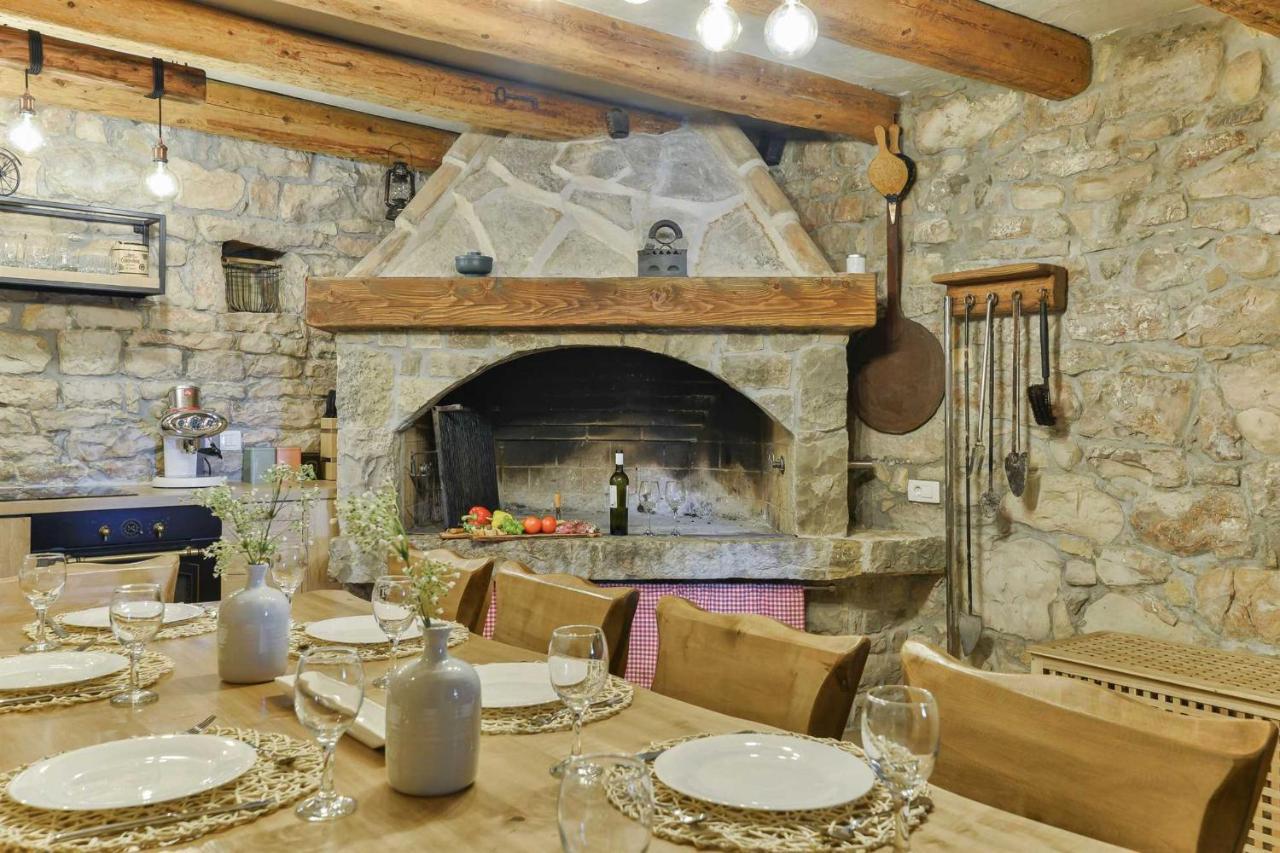 Stone Villa Didovi Snovi With Heated Pool Lisane Ostrovicke Exterior photo