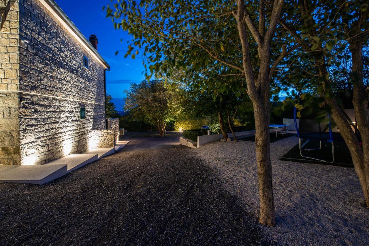 Stone Villa Didovi Snovi With Heated Pool Lisane Ostrovicke Exterior photo